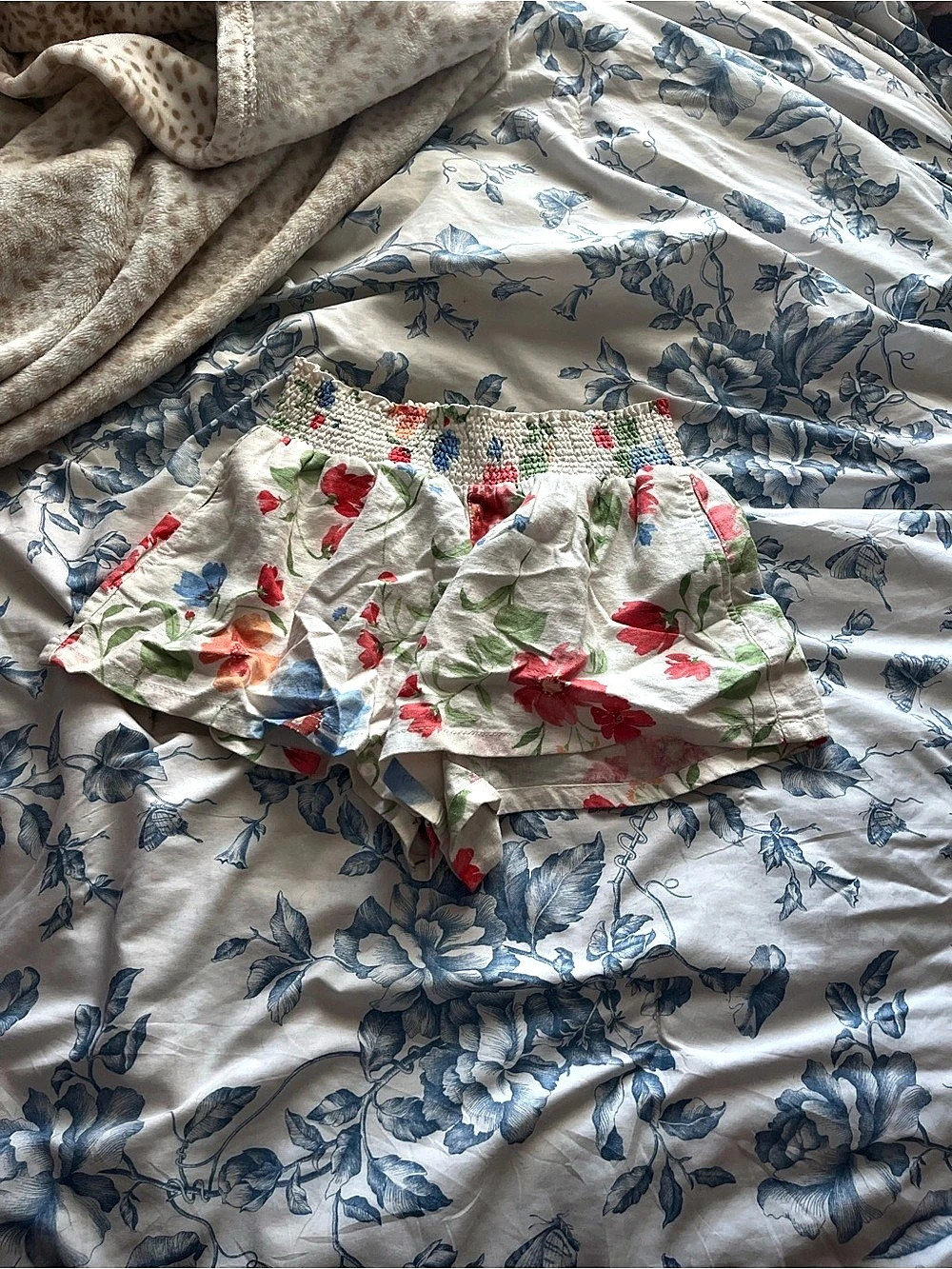 Old Navy Girls Floral Casual Dress White & Pink Size 6-7